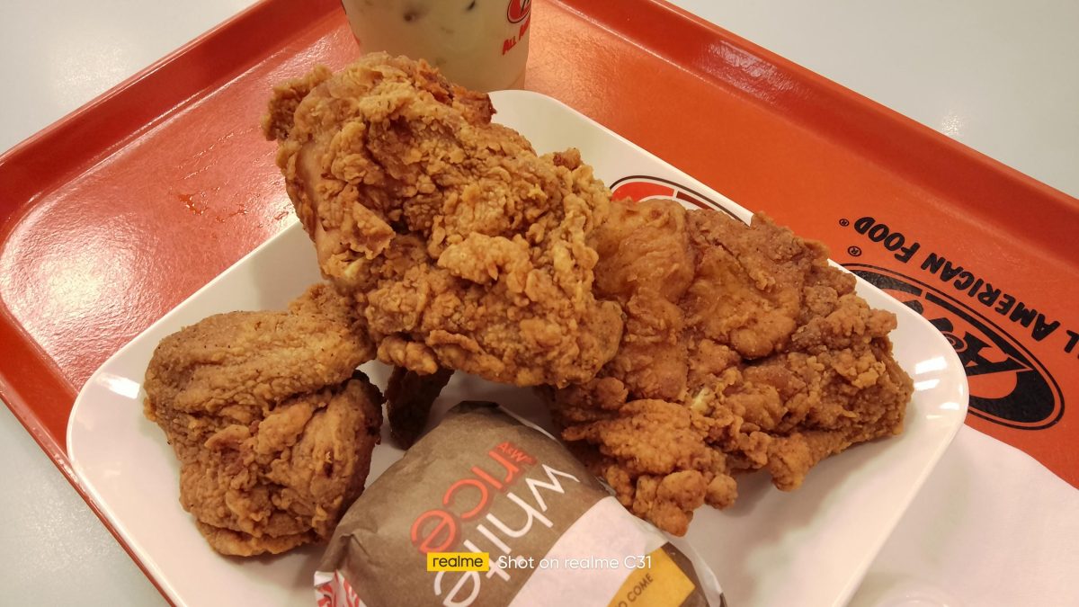 Dalam ruangan