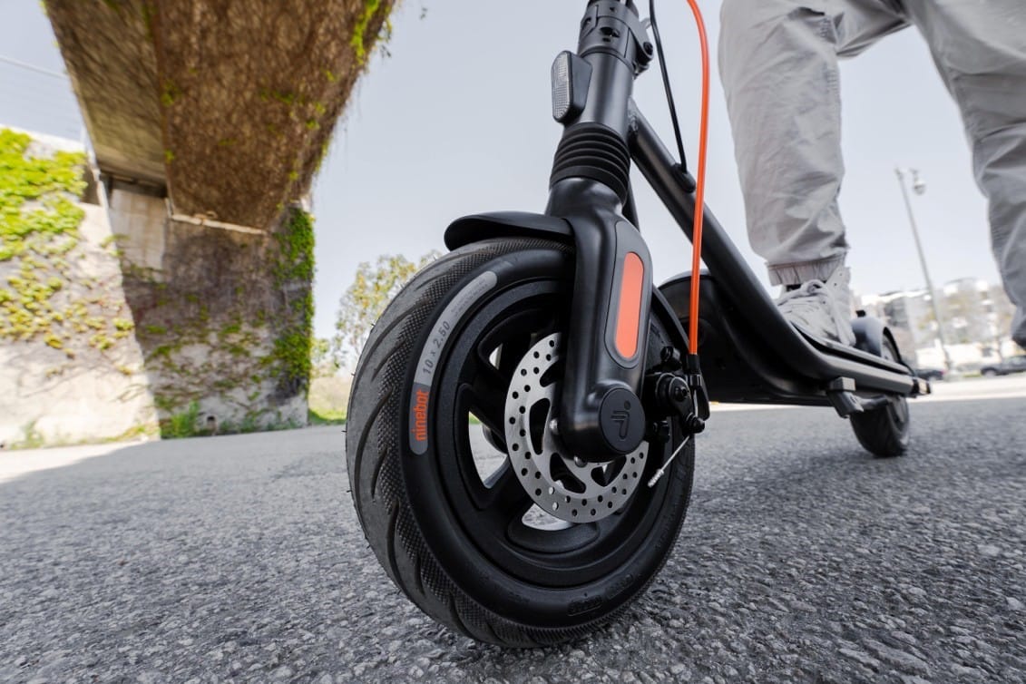 Ninebot KickScooter F2