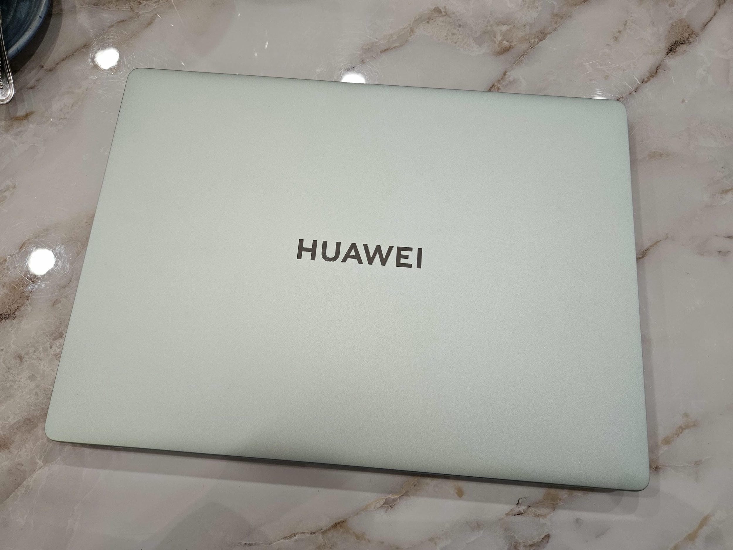 Huawei MateBook 14