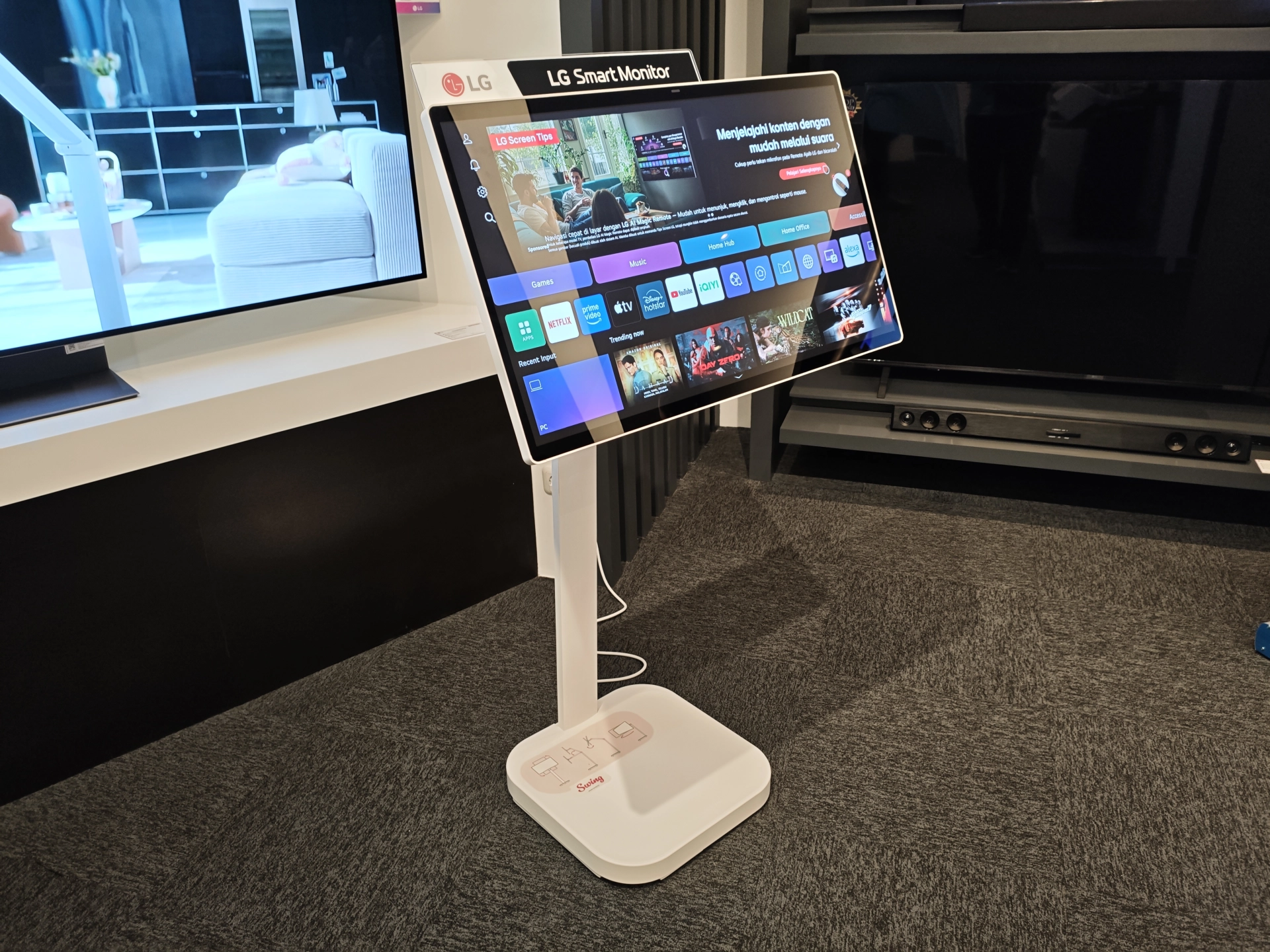 LG Smart Monitor Swing