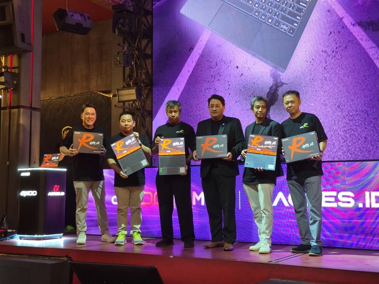 Axioo Hype R X8