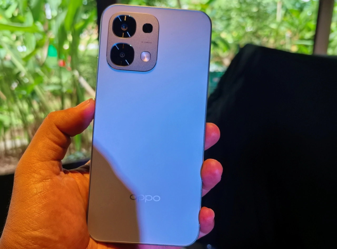 OPPO A6 Pro