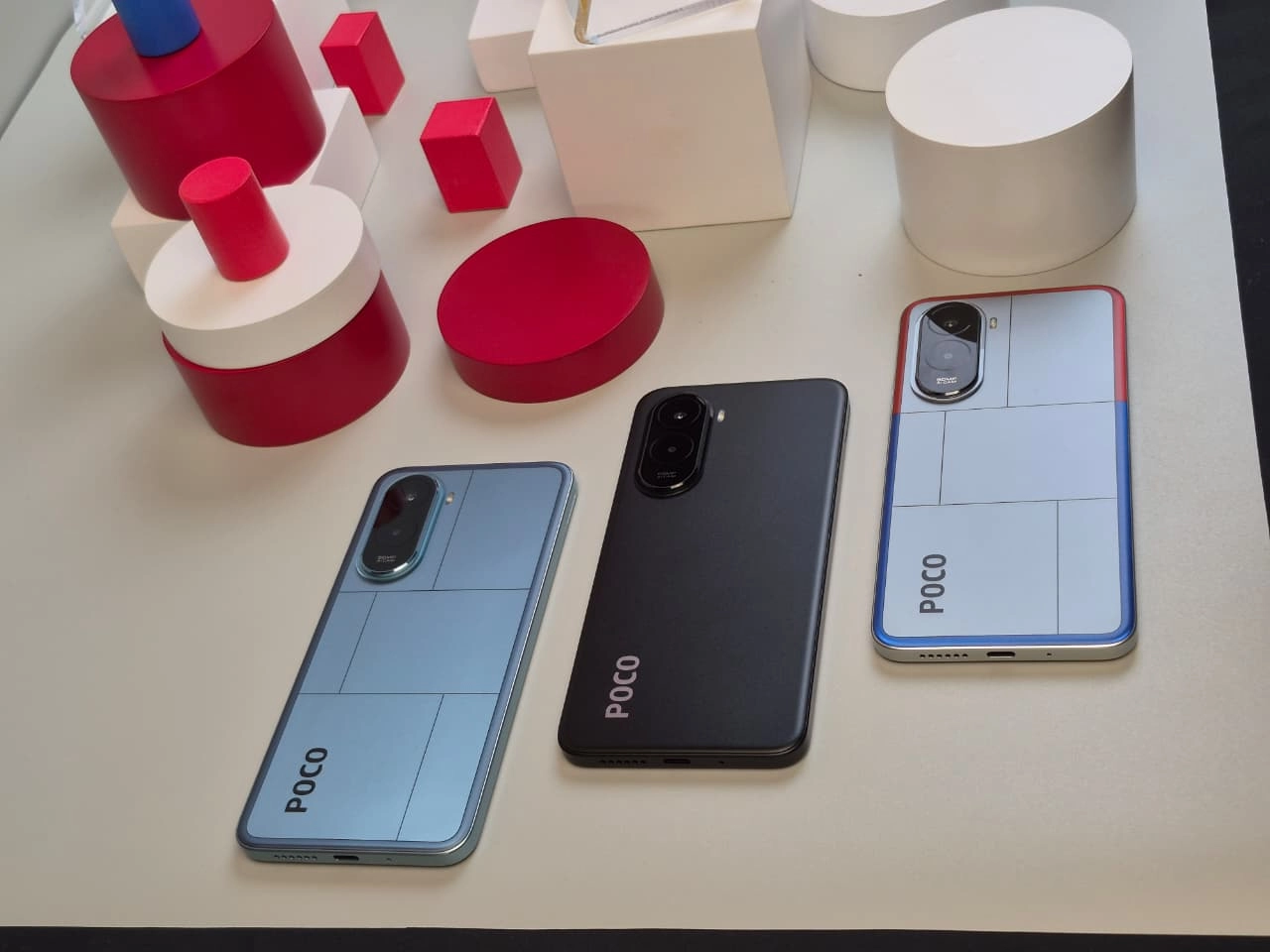 POCO M7