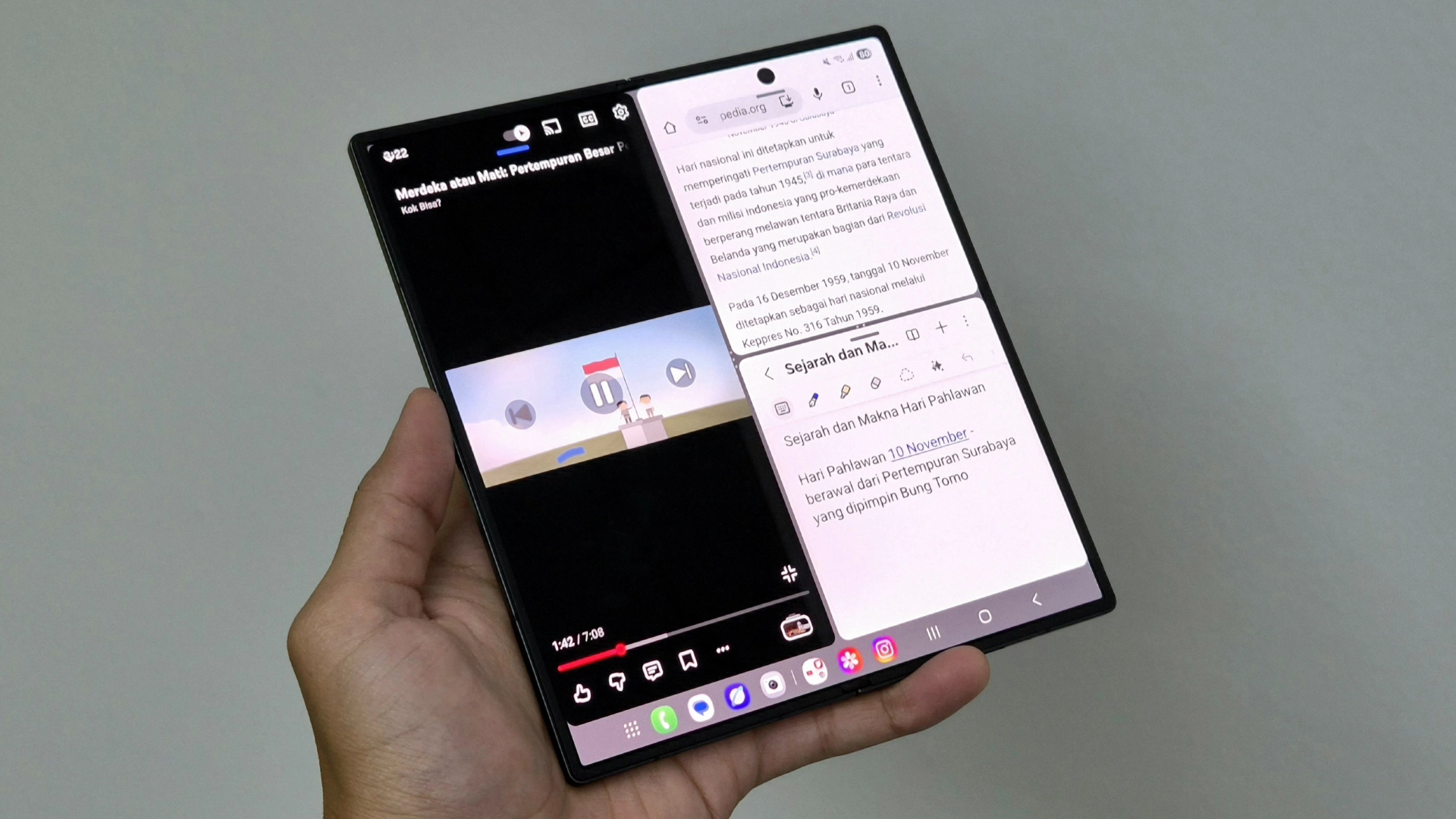 Galaxy Z Fold7 Galaxy Z Fold7 Bantu Wujudkan Semangat Pahlawan Masa Kini