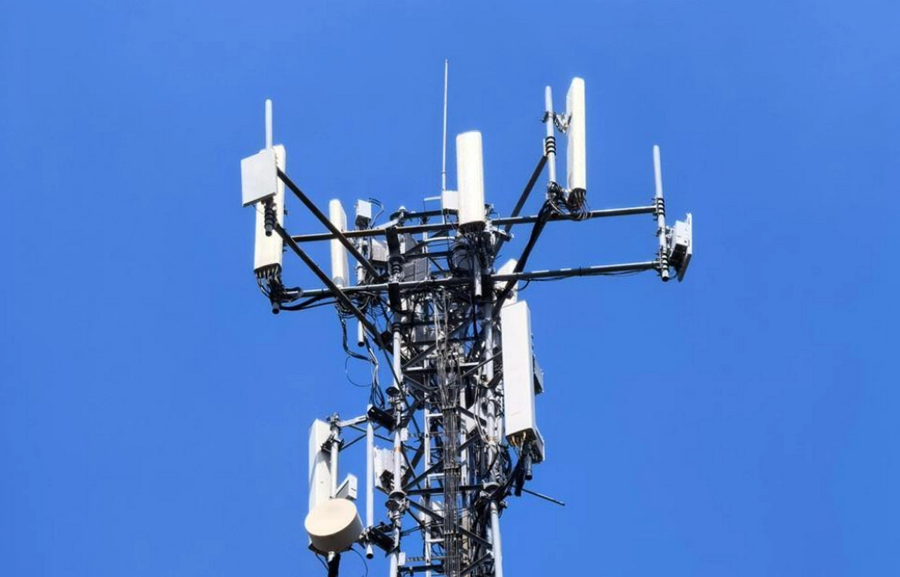 ZTE AAU Massive MIMO FDD XLSMART