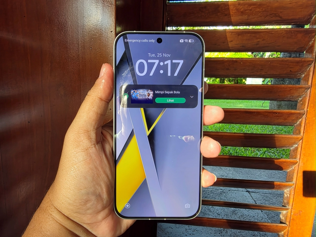 Poco F8 Pro dan Poco F8 Ultra