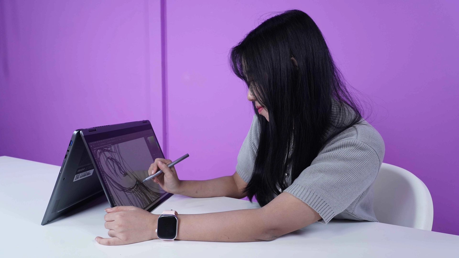 Axioo Hype R Flip Meluncur: Laptop 2-in-1 yang “Jago Kandang” untuk Segala Aktivitas