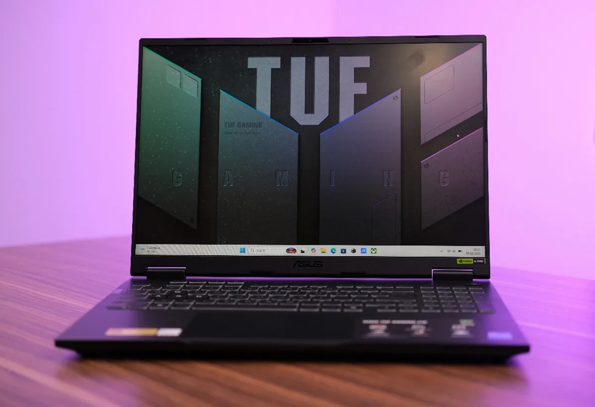 ASUS TUF Gaming F16 FX608 ASUS TUF Gaming F16 (FX608): Laptop Gaming Paling Worth It Berstandar Militer, Siap Libas AI!