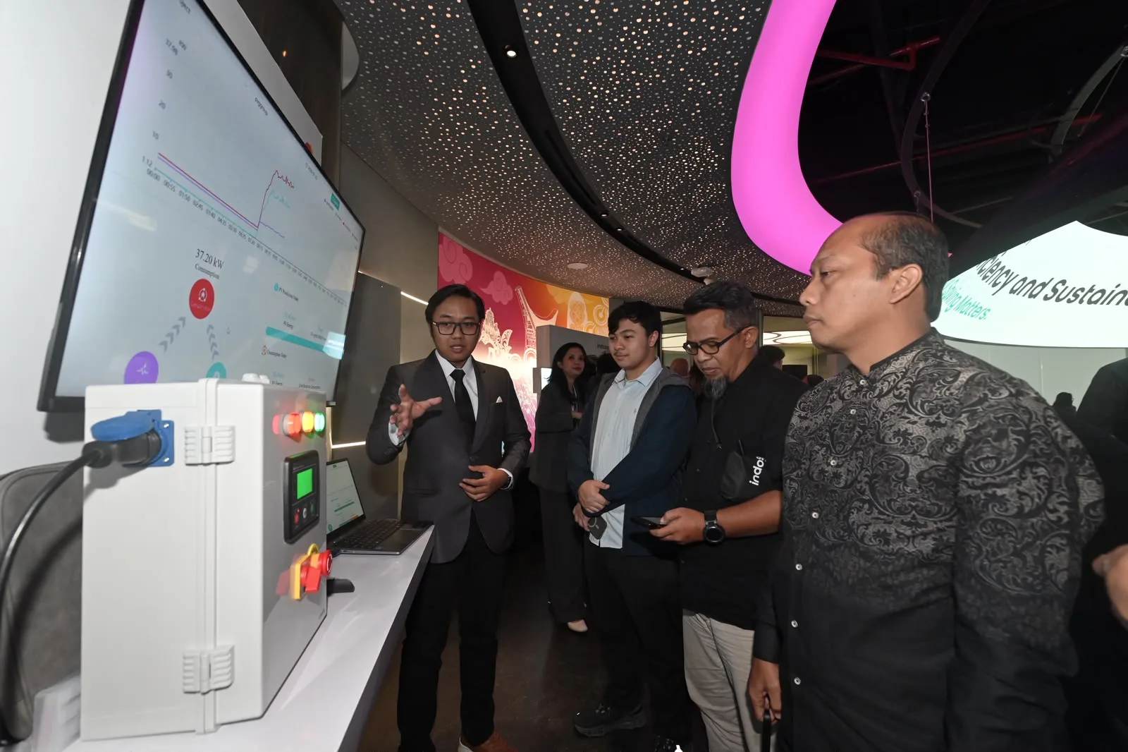 Solusi Manajemen Energi Indosat Business