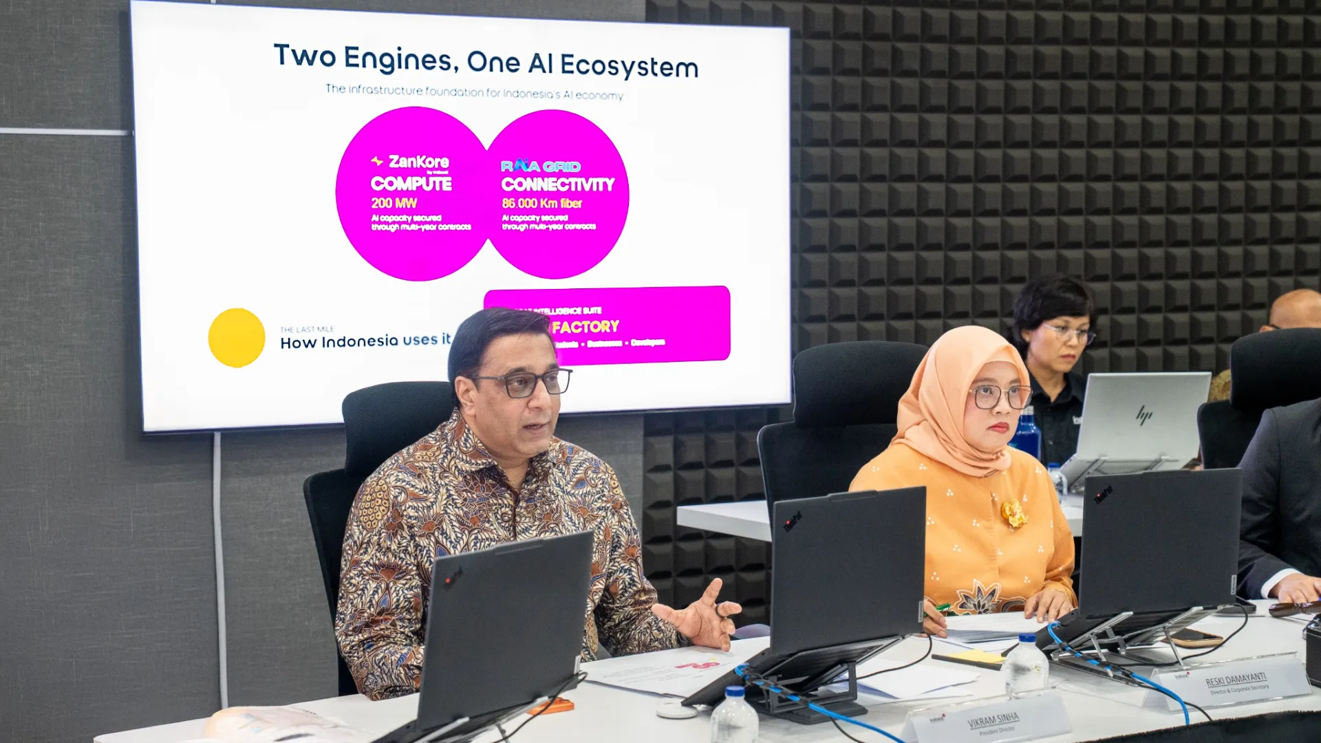 Indosat RUPSLB Vikram Sinha