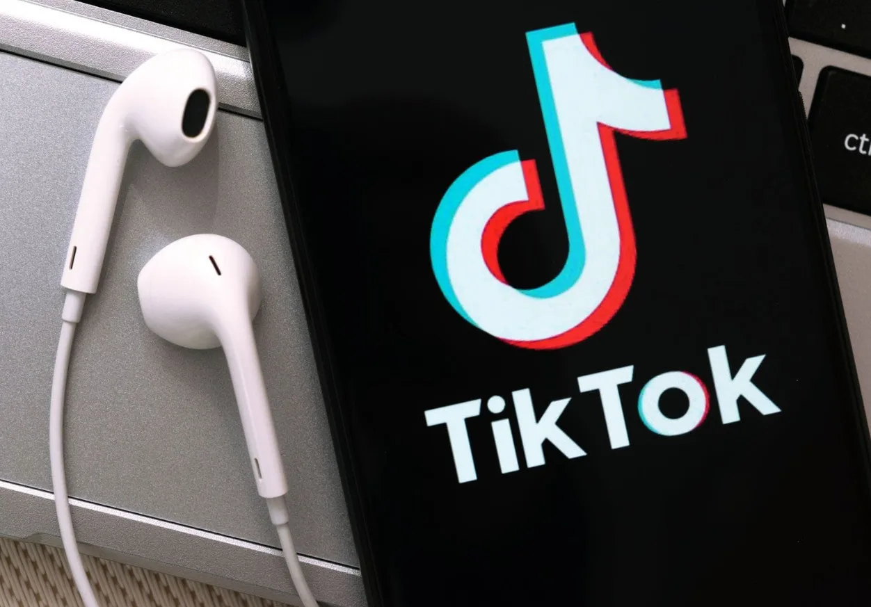 Gokil! TikTok Rilis Asisten Belanja AI & Pembayaran Sekali Klik, Belanja Makin Sat-Set!